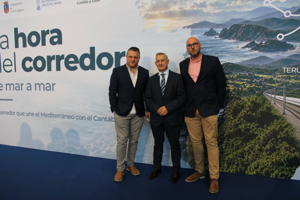 CEOE_Teruel's tweet photo. Hemos asistido a ‘La hora del Corredor de mar a mar’, una jornada dedicada al Corredor Cantábrico-Mediterráneo y a las oportunidades que representa para el desarrollo regional.
Un encuentro con representantes institucionales, expertos y sector empresarial para abordar el futuro. https://t.co/8lm2ZHrTCY