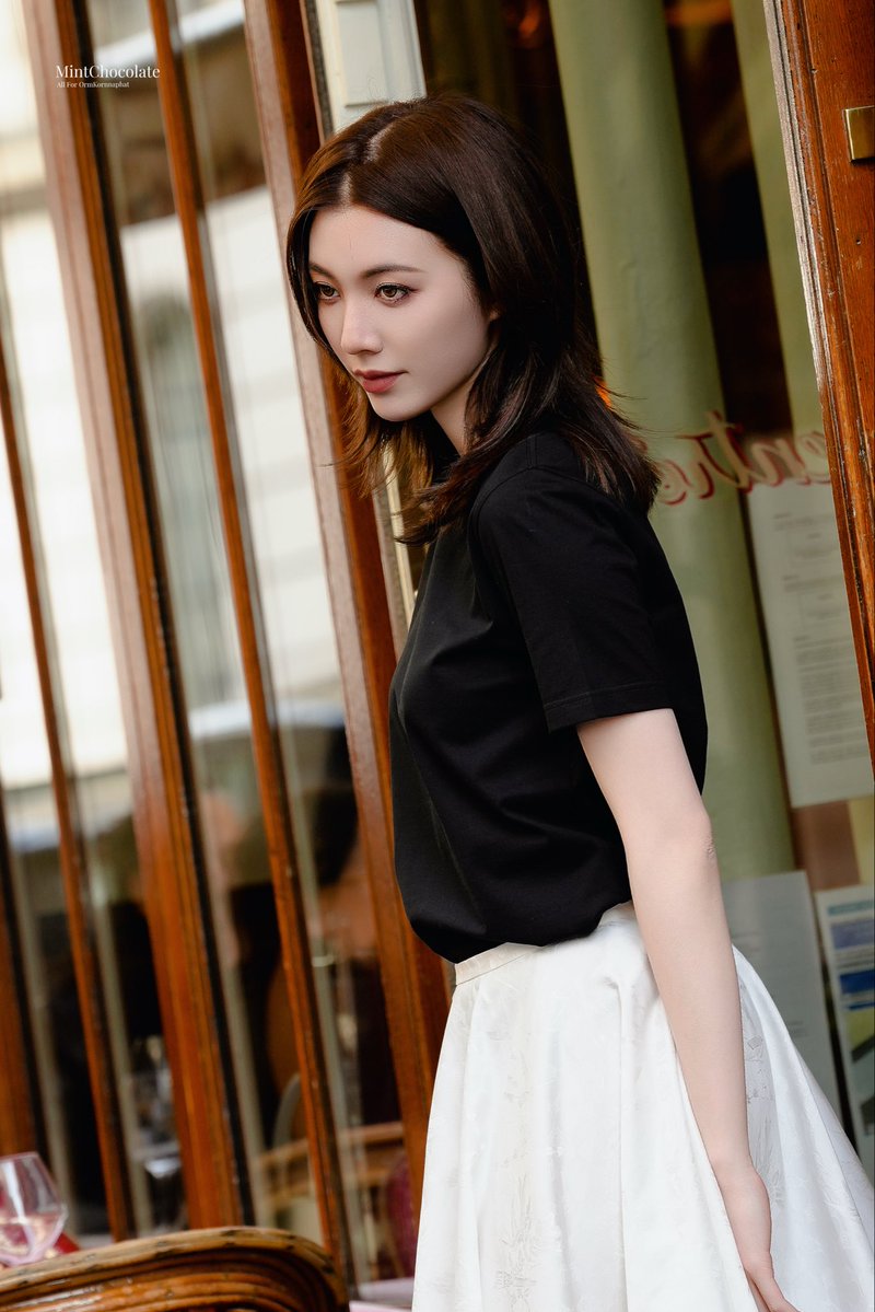 summerxu490729's tweet photo. Orm Kornnaphat as Dior Brand Ambassador frames minimal elegance within Paris Fashion Week within a composed mood for Summer 27.

#OrmKornnaphat
#OrmKornnaphatDiorSummer27
#Dior #DiorSummer27 #PFW
@ormmormm @dior @XFashion https://t.co/7r0dAAGfhx
