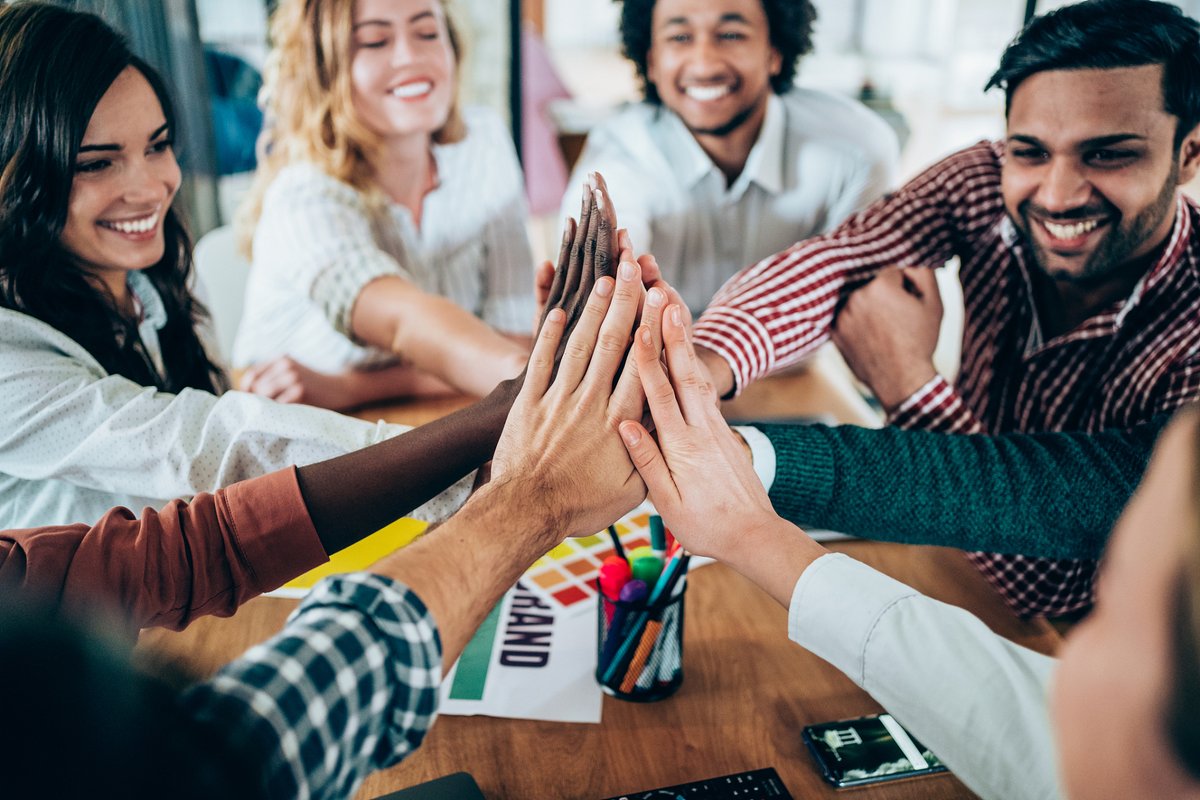 aaronderek86155's tweet photo. Nothing beats a productive team that celebrates small wins together – today our group nailed a collaborative project milestone, high fives all around! https://t.co/1dR5RCp0r8