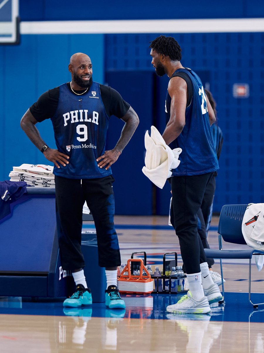 TrashTalk_fr's tweet photo. C'est la reprise. 🔥🔥

(📸 @sixers ) https://t.co/cQ2hjnMA5F