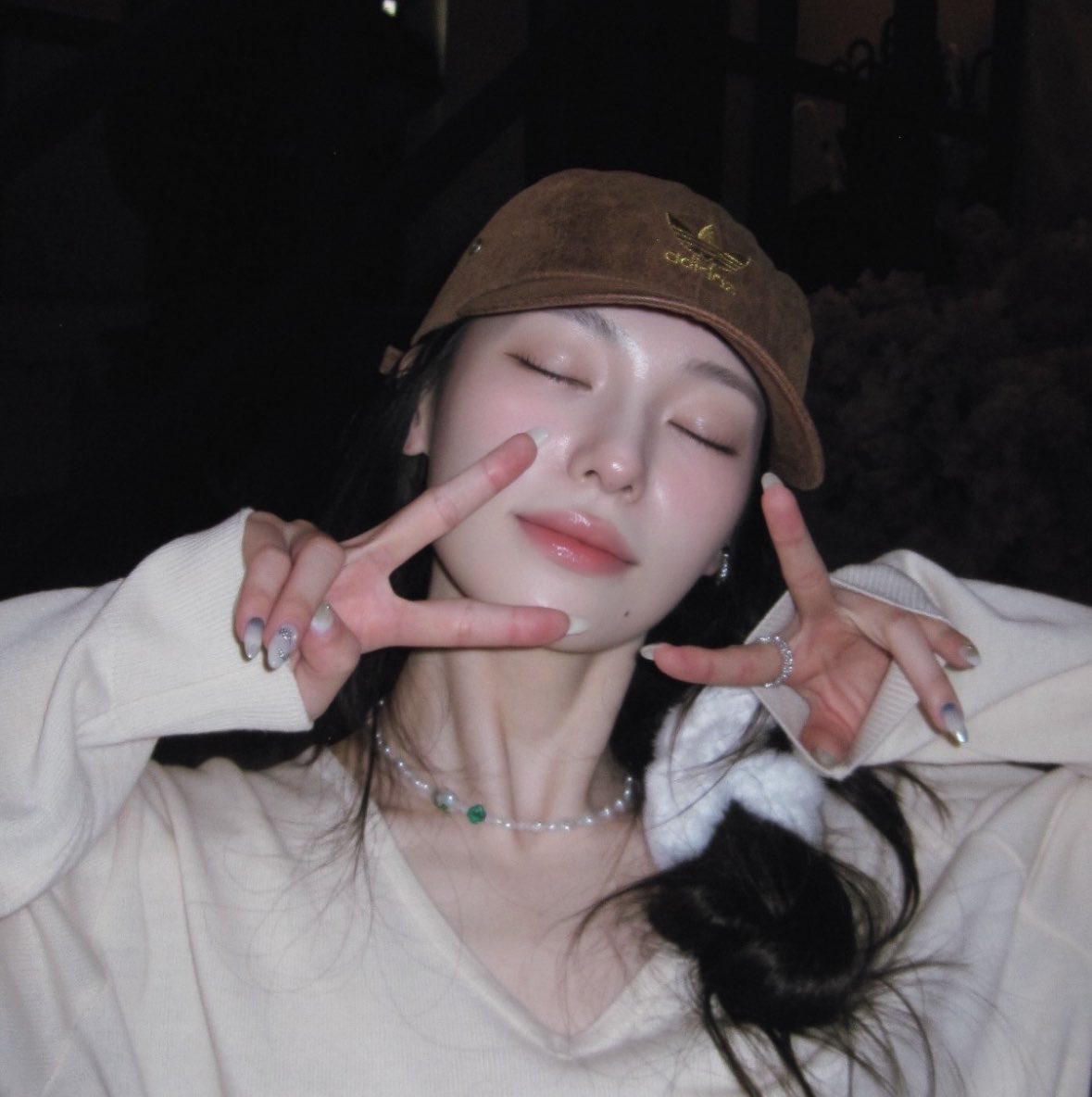 hunichann's tweet photo. 薄ピンクが映えるこちらの美肌をください😭 https://t.co/bhBdvUikHX