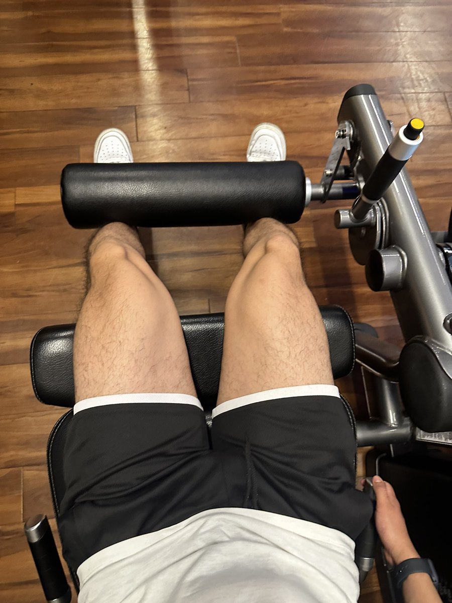diabolo_evan's tweet photo. Fue día de pierna el domingo y luego me enfermé. 🫩💔 

Ya quiero volver a entrenar. https://t.co/pyJqf2qwCD