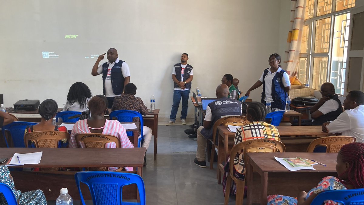 OMSRDCONGO's tweet photo. @GermanyDiplo @FCDOGovUK @ItalyMFA @BM_Afrique @dfat @WHO @MR_Belizaire @mvankerkhove @Chikwe_I @Presidence_RDC @ProfJanabi @WHOAFRO @OMS_Afrique @ECHO_CESAfrica @ONUGeneve @africaupdates Cette formation intégrée vise au final 500 prestataires dans les 5 zones de santé urbaines pour protéger les travailleurs de 1ère ligne &amp; stopper la contamination. À #Kisangani, 14 personnels de santé déjà infectés par le virus #Bundibugyo… tous issus des établissements privés. https://t.co/bvMlLPSShh