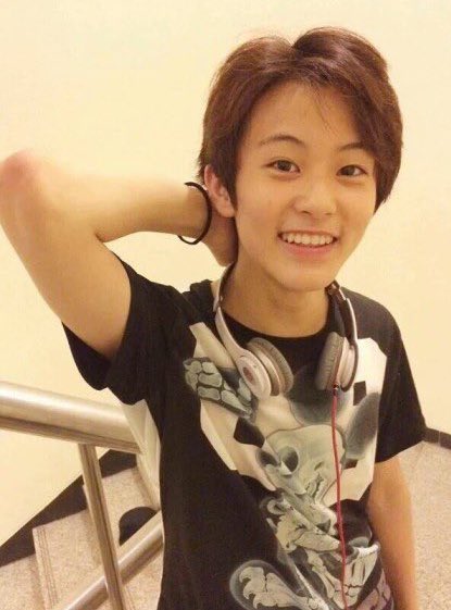 rilakm__ark's tweet photo. 그대로컸네 🫳🫳 https://t.co/ZpUj8Gha8f
