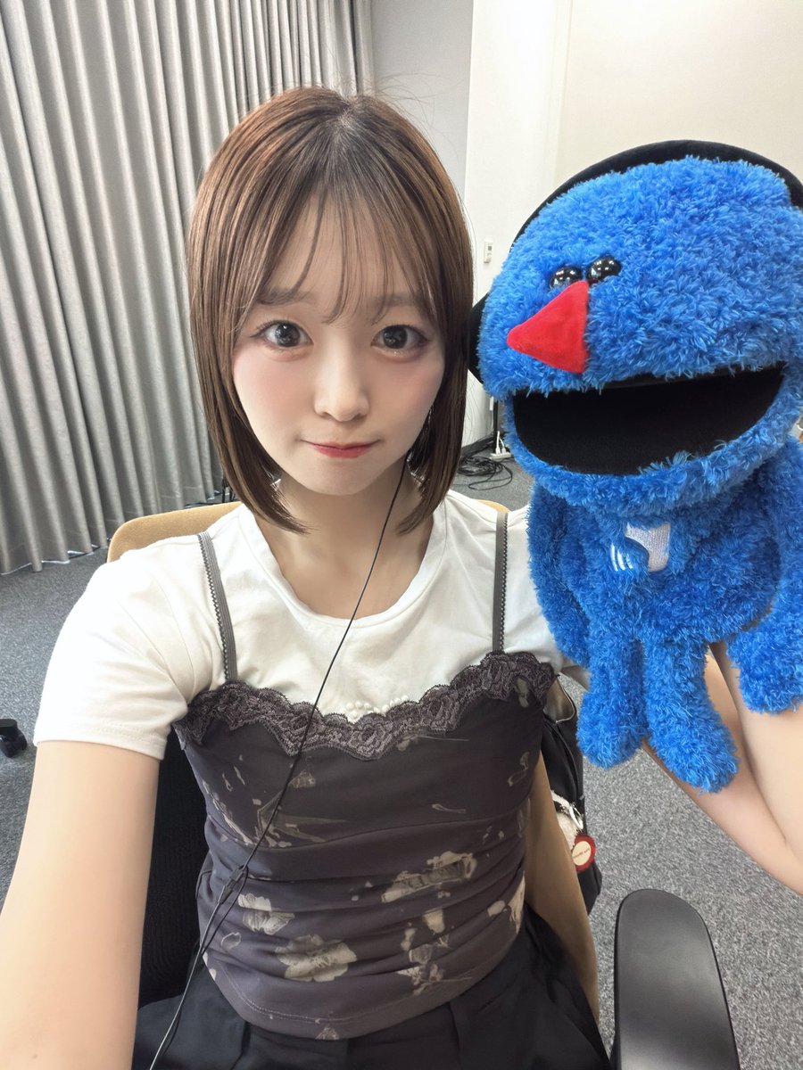 niino_fuka's tweet photo. 「Lucky Sunset Groove」🌇

水曜日のオリジナルコーナーは
『ラッキーカラー研究所』です！

「色にまつわるお悩み」にアドバイスします！
メール是非送ってください⬇️

📩lsg＠lucky-ibaraki.com

知識振り絞ってがんばります！笑

#ラッキーグルーヴ #新野楓果LSG https://t.co/b5mI9rCX08