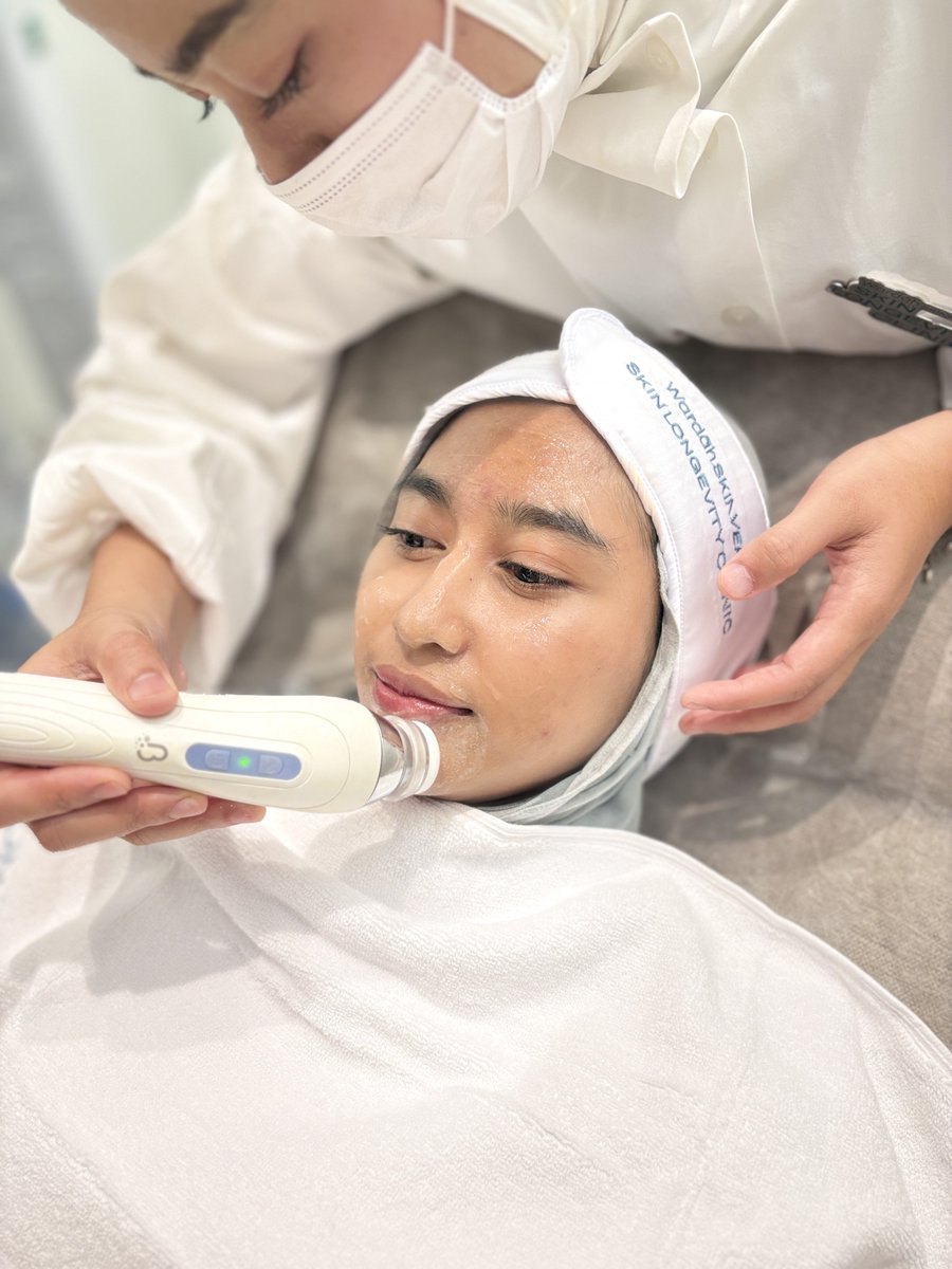 nikdk_'s tweet photo. Yuk kenalan lebih jauh sama kondisi kulitmu. Wardah Skinverse Skin Longevity Clinic hadir 29 Sept–6 Okt di SPAC8 ASHTA. RSVP: https://t.co/WO8YdOpw8h #WardahSkinLongevityClinic https://t.co/1R12emWPfh