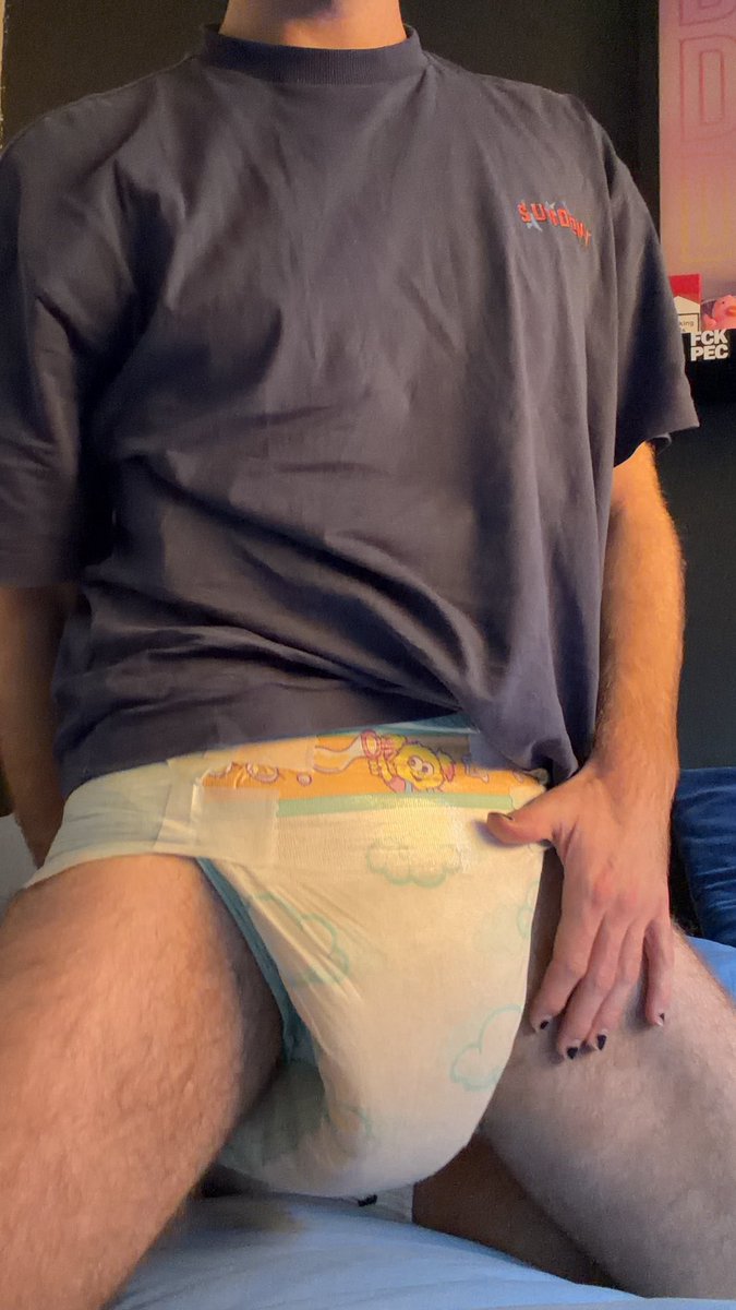Jonas47143435's tweet photo. First post on here, u like it? 🩵

#diaperboy #abdl #gay https://t.co/uJ2M3Dlihh