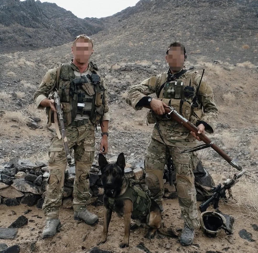 GGadsen32150's tweet photo. Mausers in the wild - K9(8) https://t.co/wRr2Z3kRtC