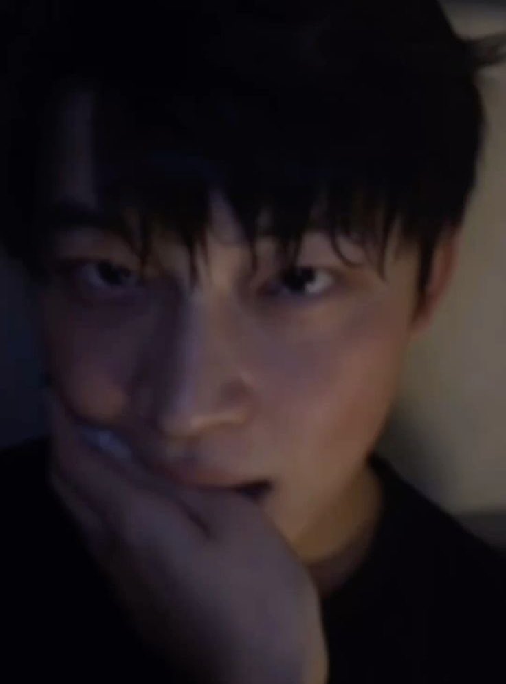 Lunarr_goddess's tweet photo. When they yearn for me omg yesss🥵 https://t.co/BKFfXjE08d