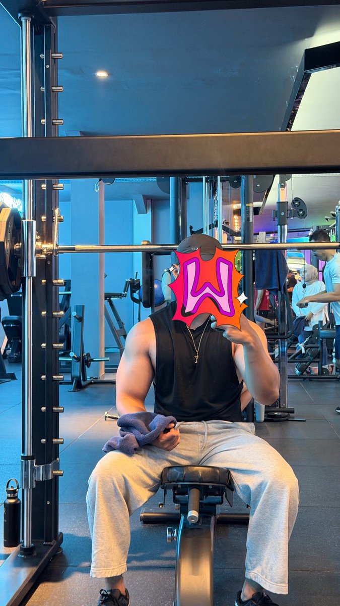 urpartnr's tweet photo. Setelah seminggu off gym🥲🫠 https://t.co/MpZLPlq4ar