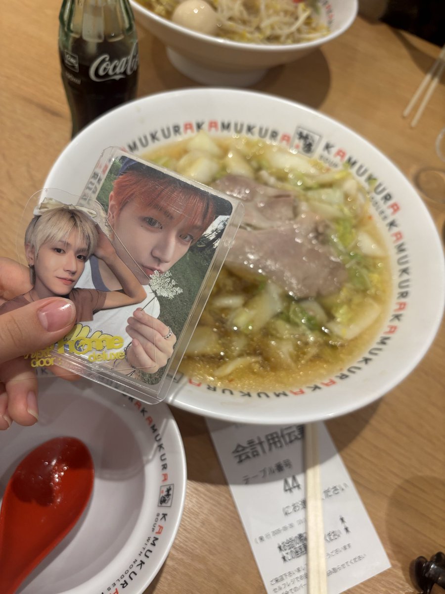 tan9ez's tweet photo. 리우와 함께 •••

오늘 디엠못해 ㅠㅠ https://t.co/GbhbsKF9vh