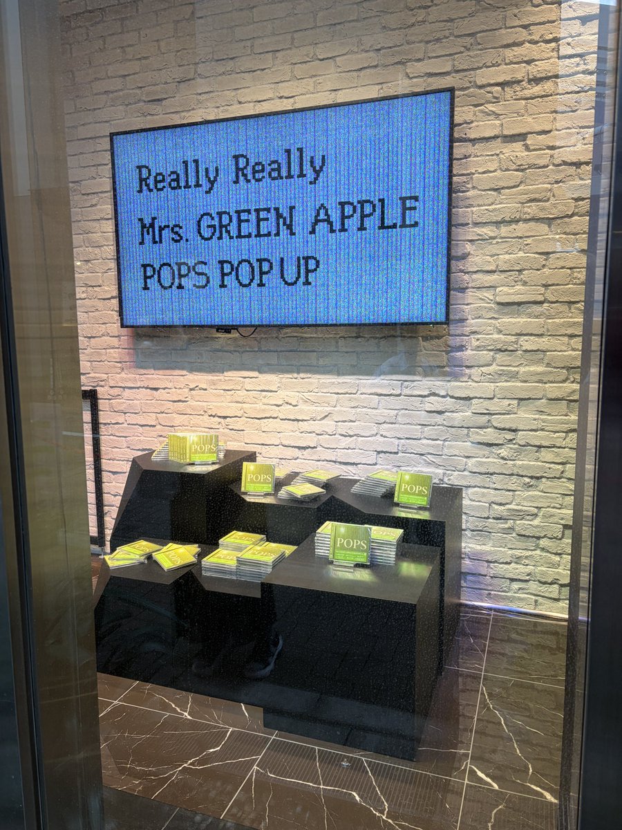 Dear_mga09's tweet photo. ReallyReally店
 #ミセスPOPS 
 #MrsGREENAPPLE https://t.co/0lJ1q4ShY6