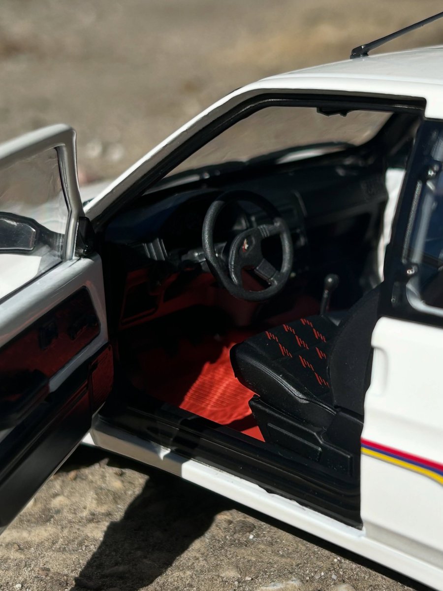 AutosMinisTacot's tweet photo. 🦁 La Peugeot 106 Rallye 1.3 de 1993 arrive pour être ajoutée à votre vitrine !
#peugeot106 #norev #118scale https://t.co/JKfxErlgos