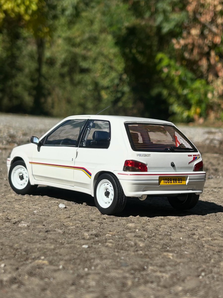 AutosMinisTacot's tweet photo. 🦁 La Peugeot 106 Rallye 1.3 de 1993 arrive pour être ajoutée à votre vitrine !
#peugeot106 #norev #118scale https://t.co/JKfxErlgos