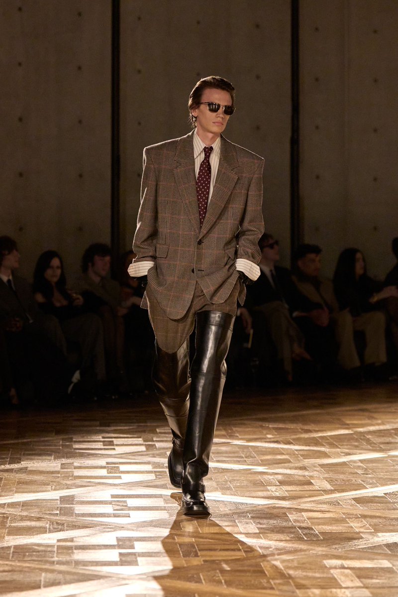 jacquemusx's tweet photo. His Saint Laurent run was legendary!! https://t.co/XlwjeX3Ium