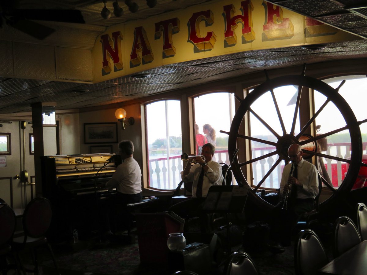 TravelMark1942's tweet photo. ⚜️ As the Steamboat Natchez glided across the Mississippi, New Orleans revealed its timeless charm. The smell of the river, the sound of jazz, and a sunset over the water made this an unforgettable moment. 🚢🌅 #TravelMark #NewOrleans #MississippiRiver #TravelMemories https://t.co/Si9pWf6MN7
