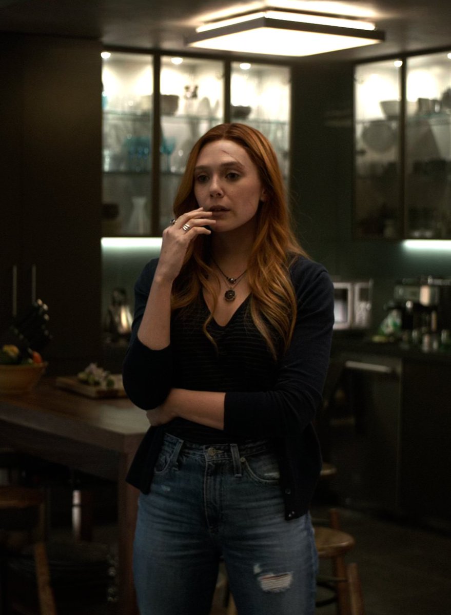 xsphyre's tweet photo. Elizabeth Olsen as Wanda ❤ https://t.co/QQIusuOww6