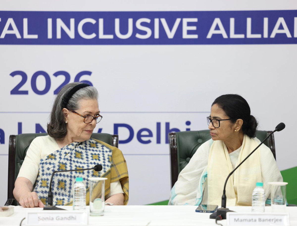 ndtv's tweet photo. #InPic | Sonia Gandhi and Mamata Banerjee at INDIA bloc meeting in New Delhi https://t.co/el9iB9kSid