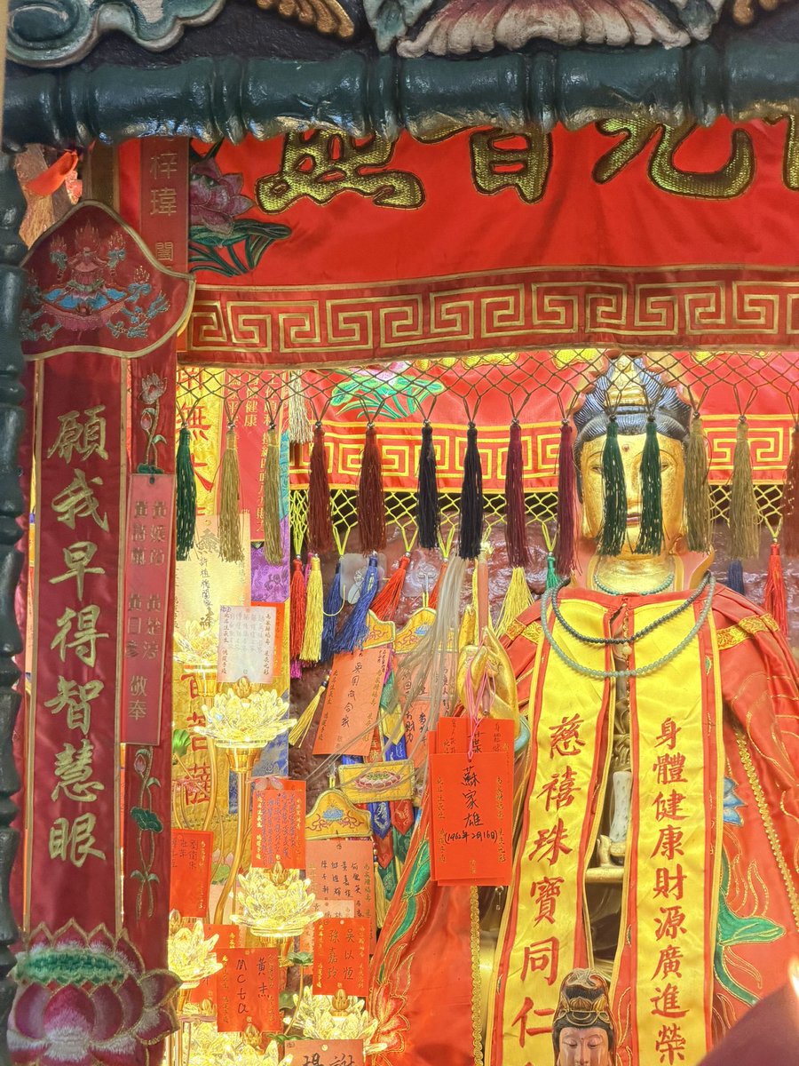 199cm__'s tweet photo. วันนี้มาไหว้ 🙏🏻
พระโพธิสัตว์กวนอิม (觀音菩薩) เอาบุญมาฝากลูกค้าทุกๆท่าน ❤️❤️
ทั้งโชคลาภ การงาน การเงิน และความปลอดภัยในชีวิต ✅ 

แจกถุงโชคดี 1 ท่าน รีทวิตนี้แล้วเมนชั่นอิโมจิ3ตัวใต้เมน👇🏻👇🏻

สงวนสิทธิ์เฉพาะฟลว นะคะ🙏🏻 https://t.co/McRn3idzyy