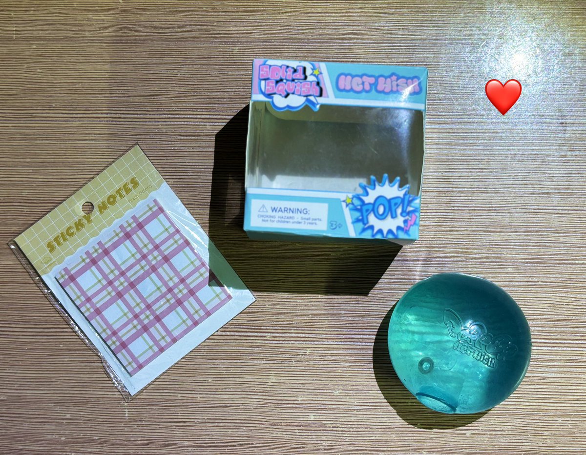 rikudae_'s tweet photo. rikudae mail~📮💌

thank u so much @wishilgi ! got me feeling go poppop with this squishyy. until the next budol~ 

#dearwishilgi https://t.co/5baCL5lCiM