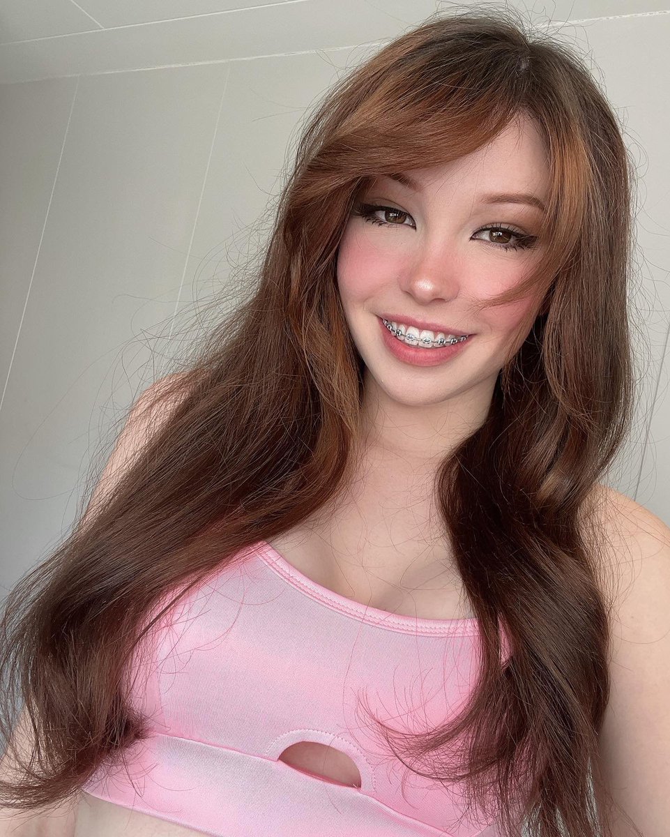 facecxrds's tweet photo. Belle Delphine https://t.co/pEBR5qsuc7