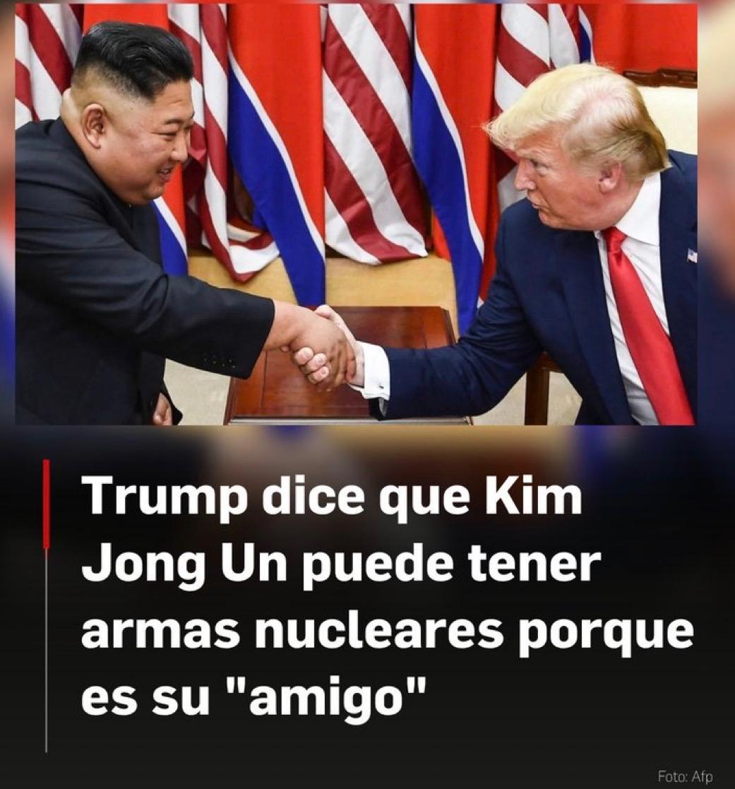 Alerta_ES_'s tweet photo. ⚡️Donald Trump afirmó que Kim Jong Un puede poseer armas nucleares, a diferencia de Irán, justificándolo en su relación personal: "es mi amigo... soy probablemente la única persona en todo el mundo que le gusta, y a mí me gusta él". https://t.co/QBbzx0cbGx