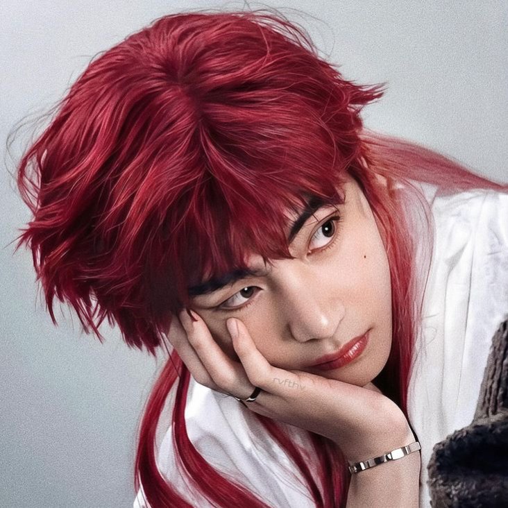 taeprettyeyes's tweet photo. Some taehyung pics that feels like ai but are actually real ! https://t.co/EUPMR0PkZR