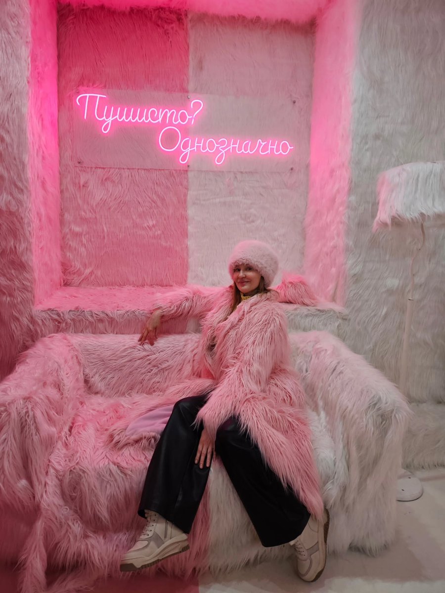 CharlottSchs's tweet photo. Photo by Yulia Muratova on April 12, 2026. https://t.co/WiginTdCD9