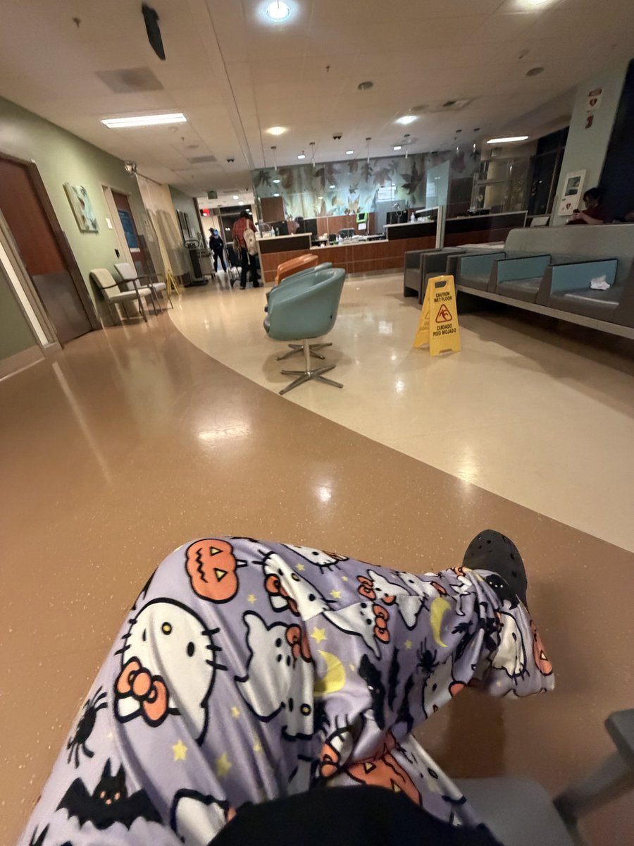 hailey907akk's tweet photo. Sitting at the mofo hospital again 🥲 https://t.co/AjqQmjPx4d
