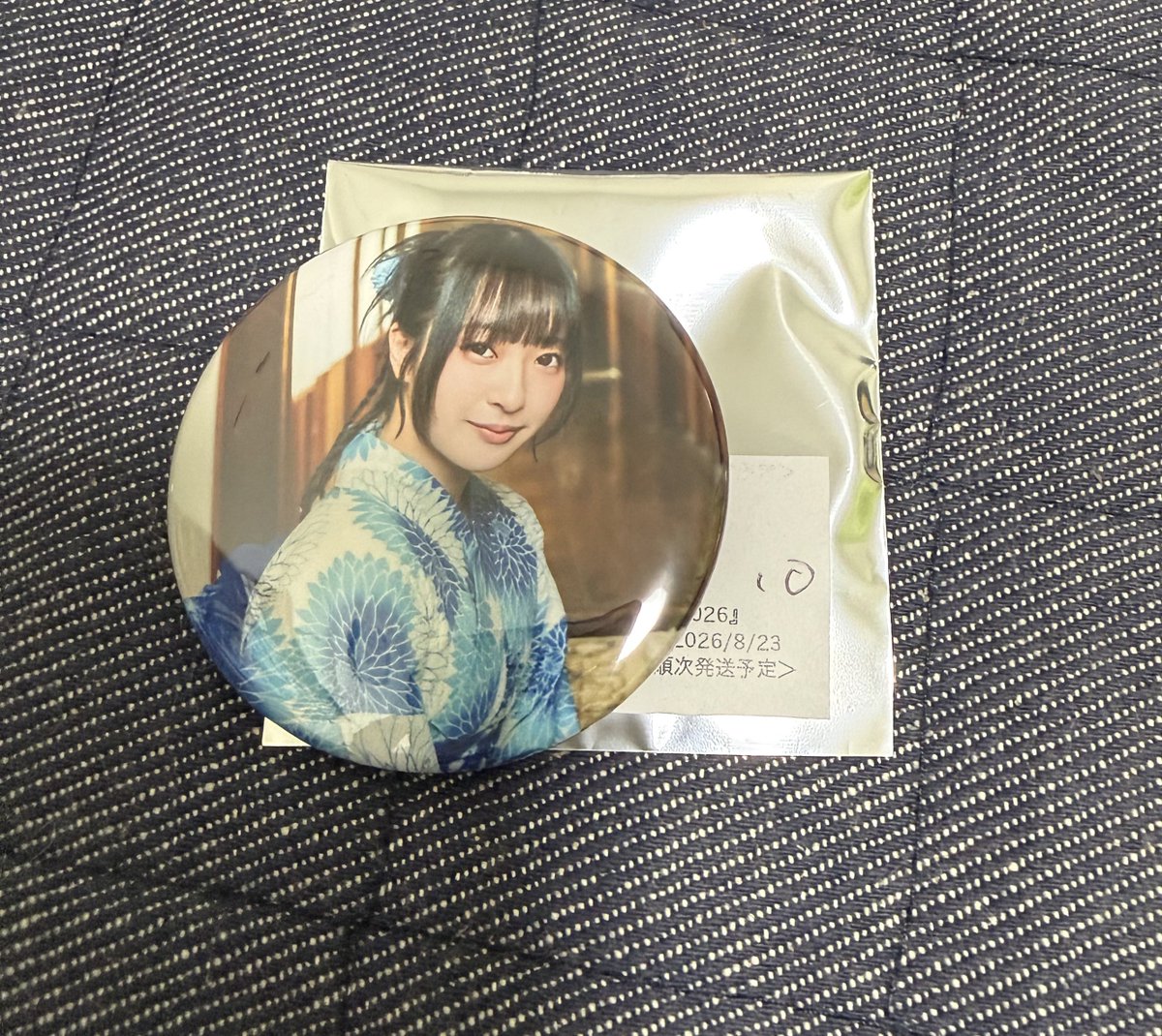 R56419538's tweet photo. この缶バッジ、袋に番号振られてて左上から1〜18になってるから開けずともわかるw https://t.co/RTHRBPBqUp