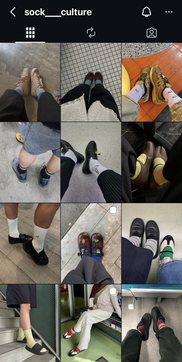 0DDIITY's tweet photo. ada temenku hobi foto kaos kaki warna warni 🧦💓🛋️🚦 #supportumkm https://t.co/PuZPNTEeAQ