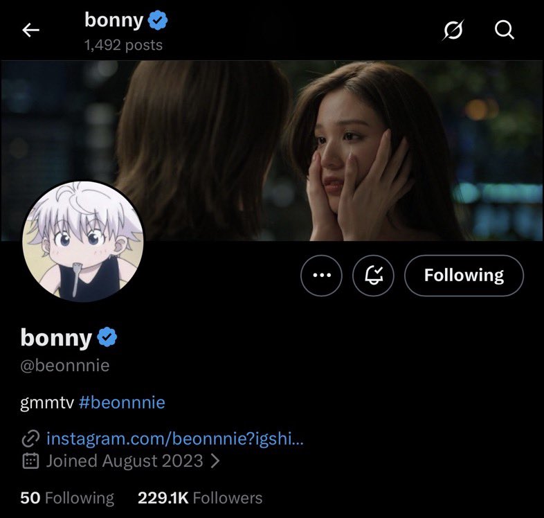 Mhinnnie's tweet photo. Bonnie’s new header,  no more matching header with P’Chan https://t.co/RFkkkZXoyH