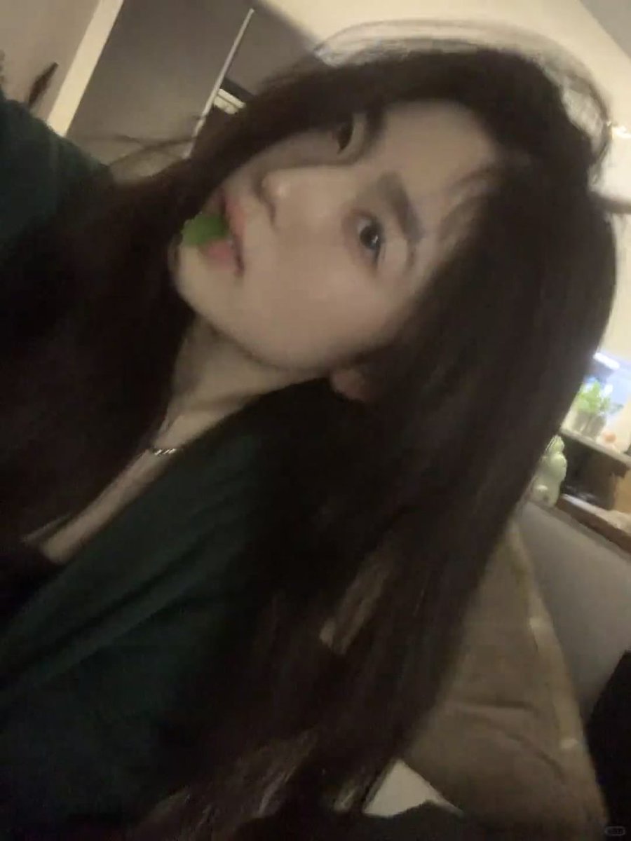 MissClumsy8's tweet photo. X 上同城的人怎么找，有懂的吗? #上海 #日常 #反差 https://t.co/iQjXru67Yq