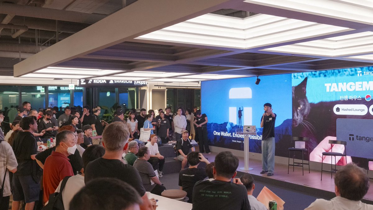 Tangem's tweet photo. Okay, Seoul. You were not kidding 🇰🇷

We hosted our first Tangem House in Seoul on Sept 27, and almost 300 of you showed up.

Builders, creators, communities, and students joined us for conversations around self-custody, payments, and the future of crypto.

And of course, some of you even won a Tangem wallet!

Safe to say, it was a pretty damn good way to kick off KBW @kbwofficial.

If you somehow missed us, don’t worry! We’re here for the whole week. Come say hi 👀