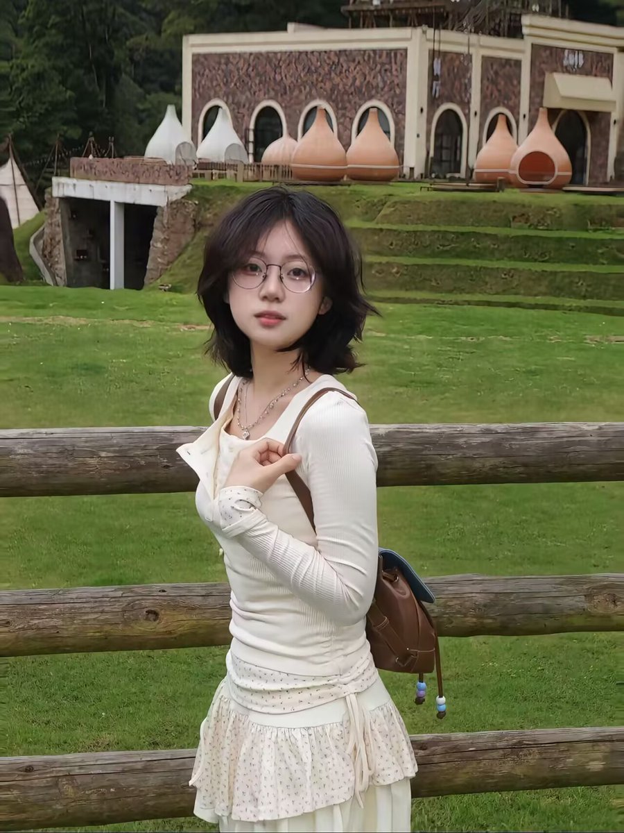Fingtwy's tweet photo. 08女.找男（认真找长期的），可以的话长期一直都是你 #女大 #反差 https://t.co/bUjAiYr2Dm