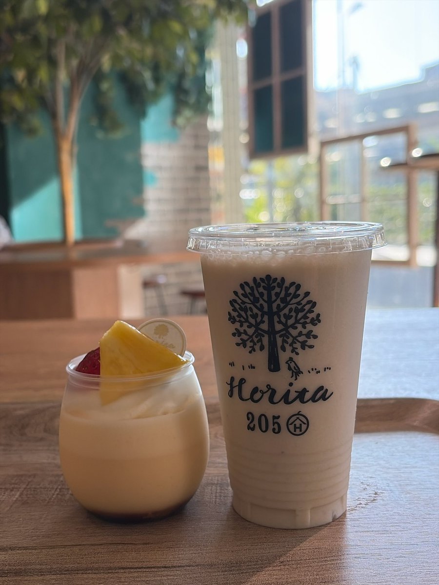 usupul's tweet photo. ご飯も美味しかったです
新幹線までまだ時間があるので呑気にお茶までしてます

#清水サポ金沢遠征 https://t.co/NCkeLIzCat