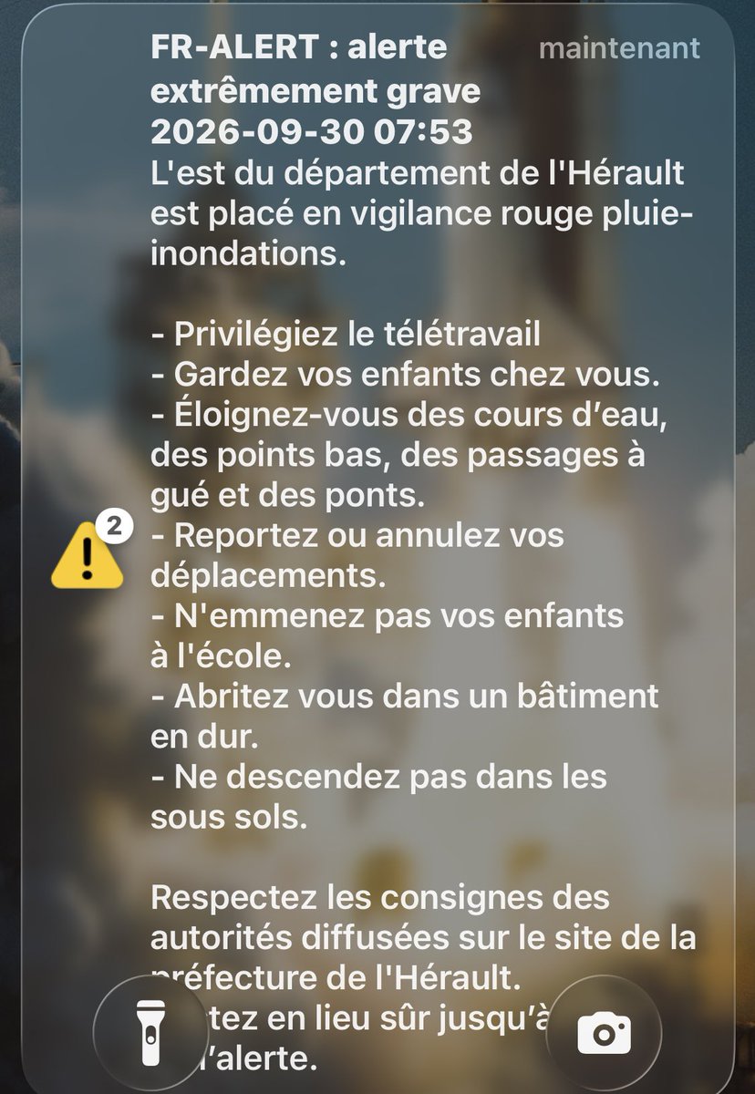 NipahDPH's tweet photo. Alerte flaque d’eau https://t.co/BFQEY2YVEJ