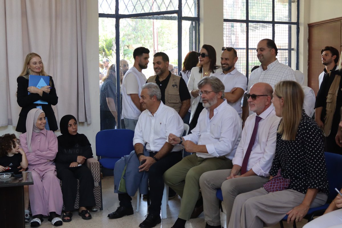 OCHALebanon's tweet photo. 1/4 In Tyre and Saida 🇱🇧, alongside @BelgiumLebanon 🇧🇪, @NorwayinLeb_Syr 🇳🇴, @EmbEspanaLibano 🇪🇸 and @SwedenInLebanon 🇸🇪, we met with people whose lives have been affected by the conflict, with many facing displacement, lost livelihoods and damaged infrastructure. https://t.co/C9xuV3CstO