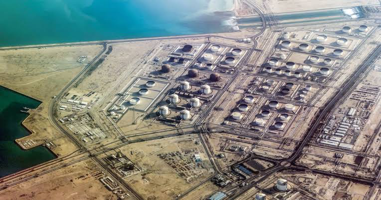 AxiomEnergyMP's tweet photo. Three years.

That's how long QatarEnergy says repairs to two damaged Ras Laffan LNG trains will take. And there's no pipeline Plan B.

The LNG supply squeeze could outlast the Hormuz crisis itself 👇 #LNG #Qatar https://t.co/Q1DD8Fhif6 https://t.co/INHEGabmgf