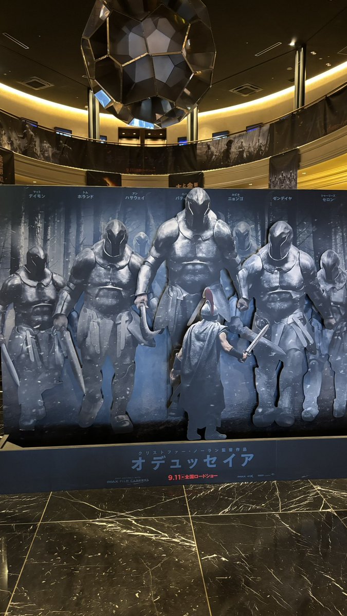 Grainchi24's tweet photo. 最近忙しくて映画観れてなかったけど来たわよ https://t.co/FkH8FQdw7X