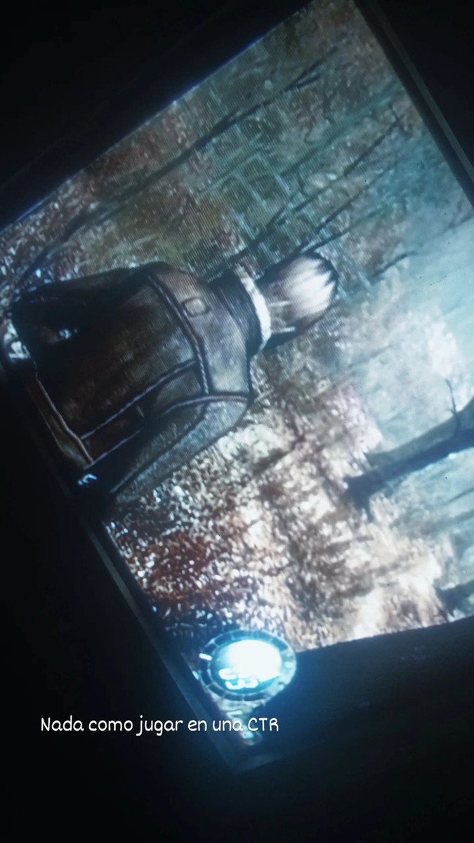 imtheCinn4mon's tweet photo. Just dynamic texturing the night. Replaying RE4 on the PS2, nothing beats a real CRT.
(Yeah, I mistyped CRT in the text tool, too focused on the ganados lmao)

#CRTGaming #RetroGaming #PS2 #SurvivalHorror #ResidentEvil4 https://t.co/9VWNrvwmbq