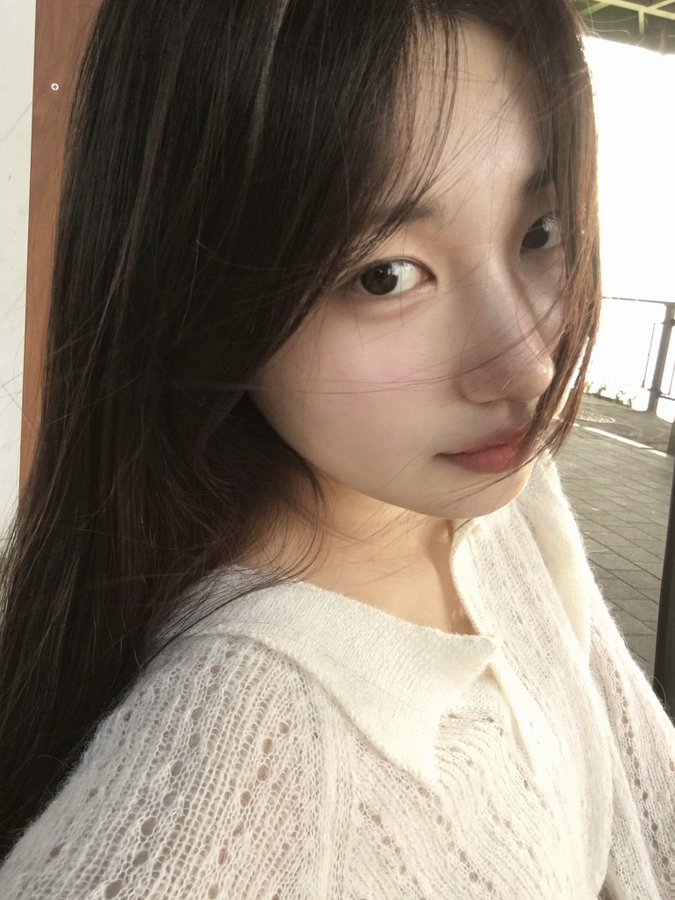 SusanFHall3's tweet photo. 누나랑 맞팔하자 심심할 때마다 연락도 하고 전화도 하고 그러다 건오하자고 만나서 
#디엠 #친구 #셀카 #여자임 #일상계_𝕏친소 #일상계𝕏친소 #일상계트친소 #사교 https://t.co/MQRHrwyLhp