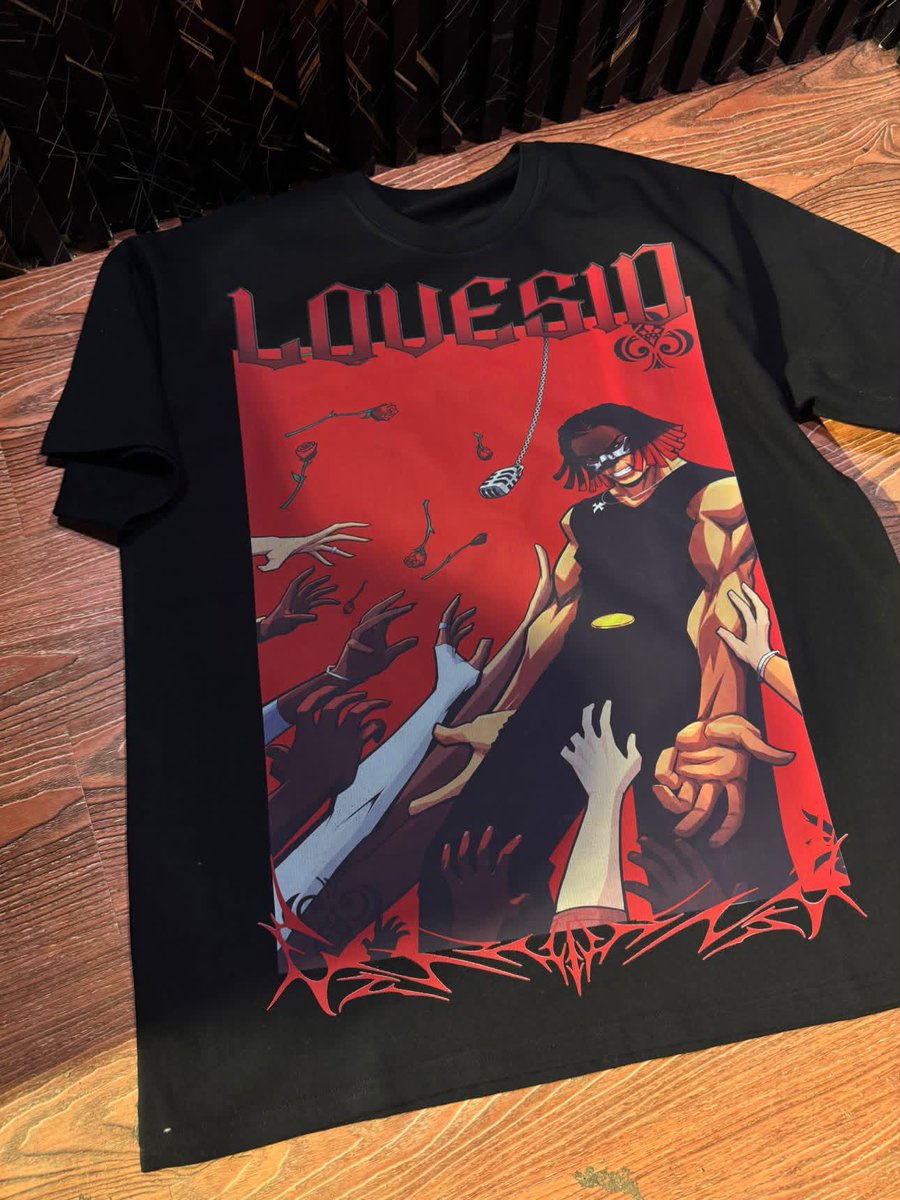 Skinnyyyyi's tweet photo. Merch tees design and print for @iamlovesid done x delivered ✔️ 
#art #design https://t.co/pAoD8s52H9