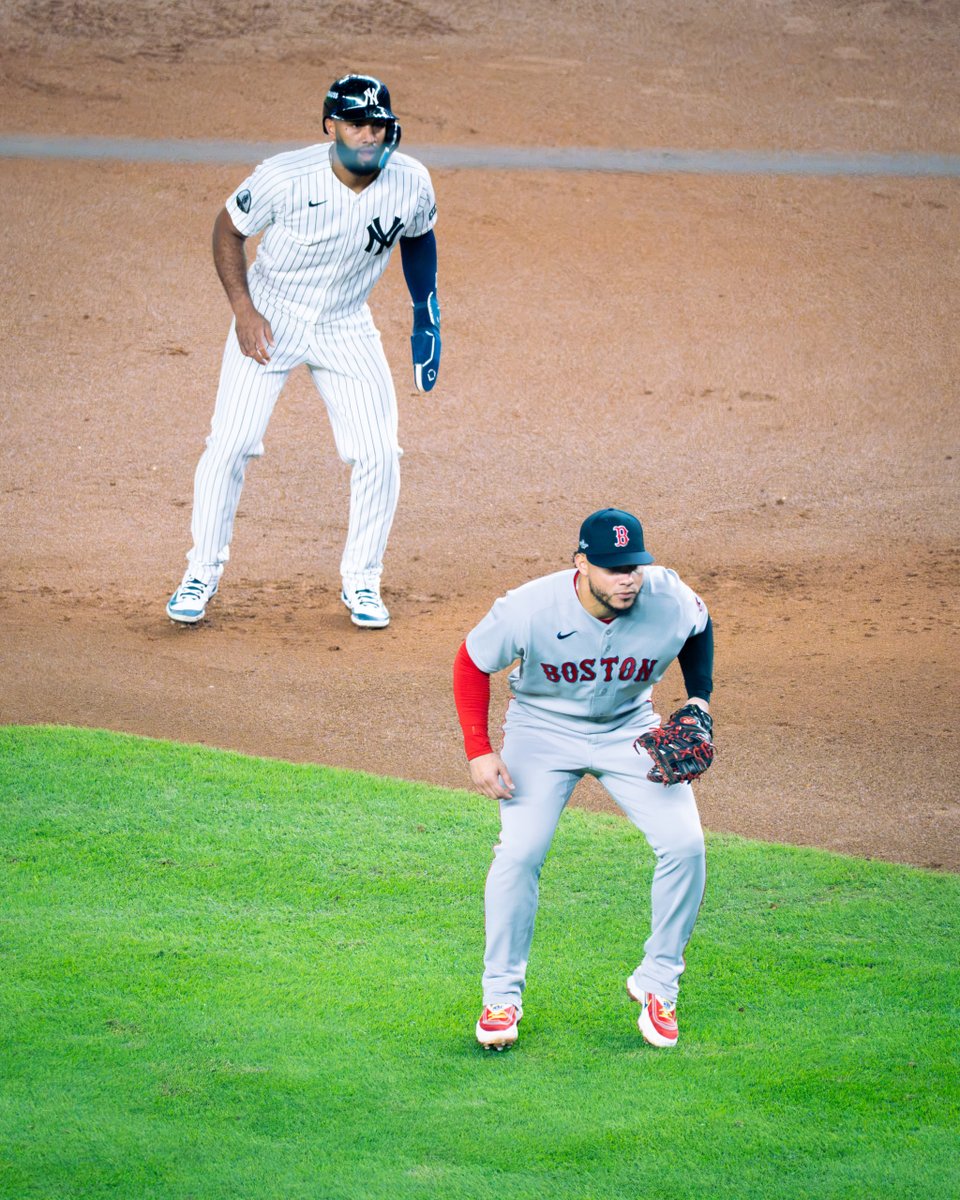 LatinoSports's tweet photo. Game 1 of the 2026 American League Wild Card Series between the @RedSox & @Yankees, a 9-0 NYY W in the Bronx
Visit https://t.co/rMmlz12RCz
#DirtyWater #RedSox #RepBX #Yankees #MLB #Postseason #LatinoSports #NoTimeLikeOctober https://t.co/1gajPJqNB0