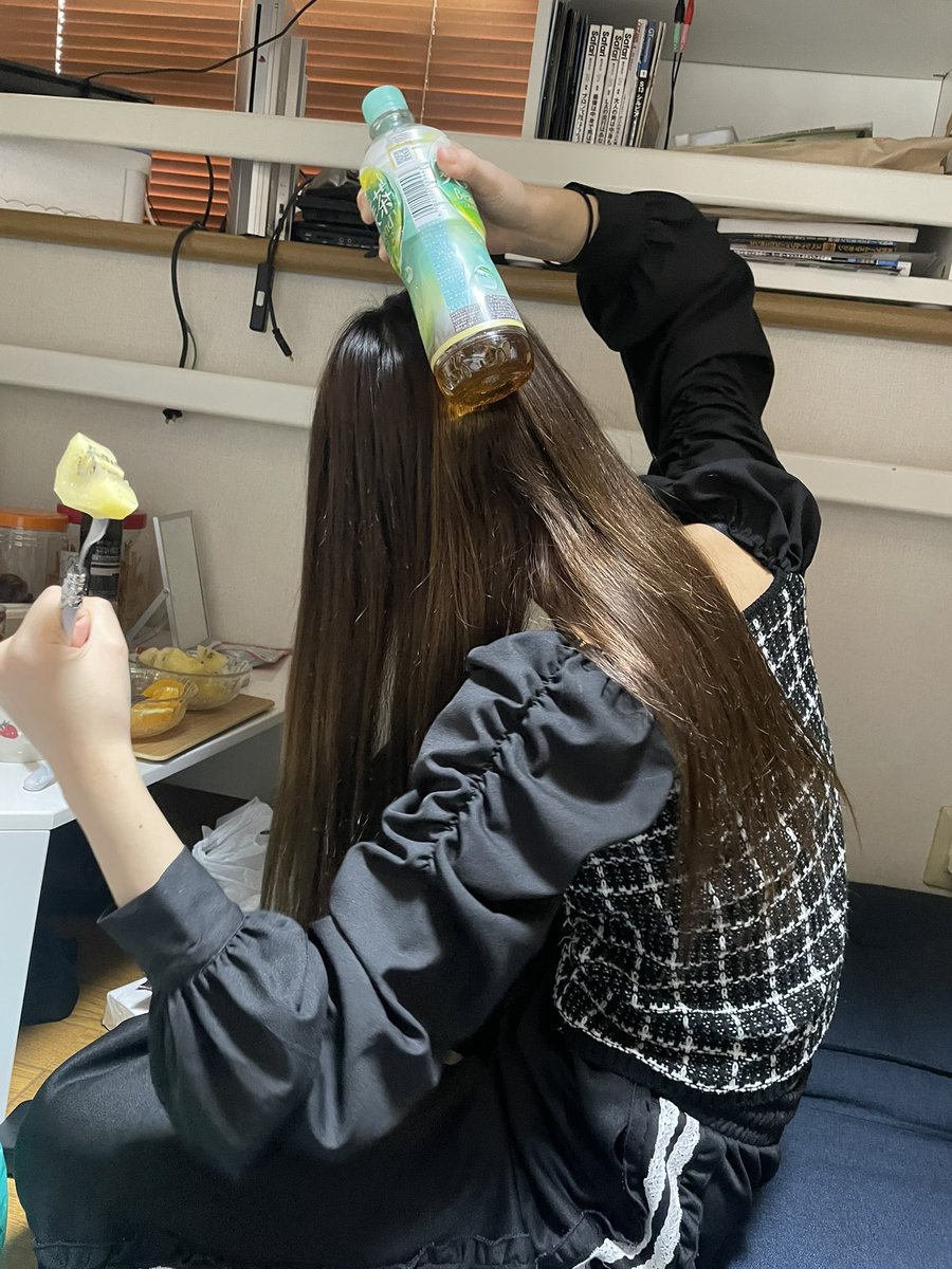 capt_m1a1's tweet photo. き「早くゆうとくんにお弁当作らなきゃ」

俺「おっ？🤤」

き「何か嫌いな植物あるー？」

ん?? 「俺」 https://t.co/hoOSD2QErh