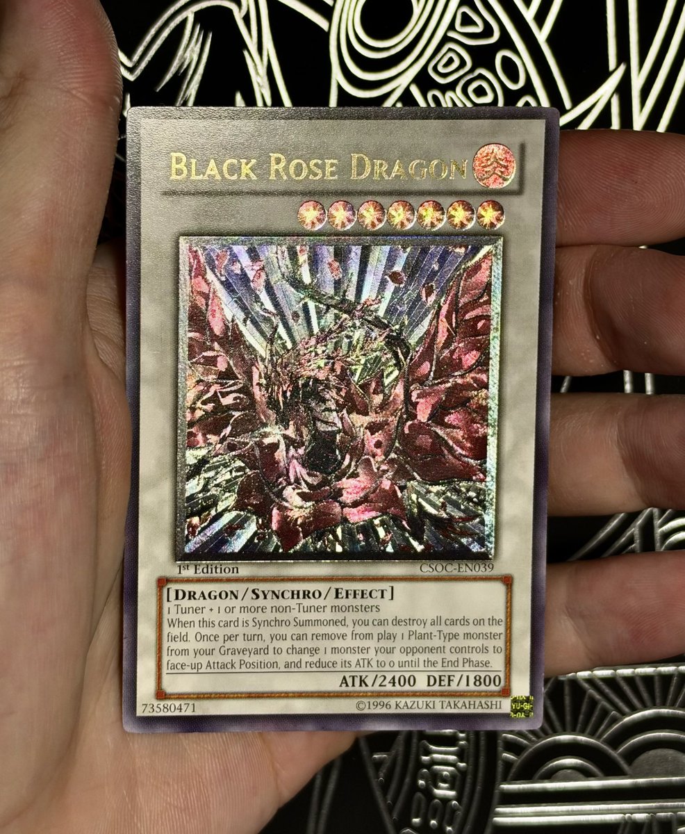 92_ocg's tweet photo. ブラックローズドラゴン 白個体 https://t.co/fWhPMZtS7E