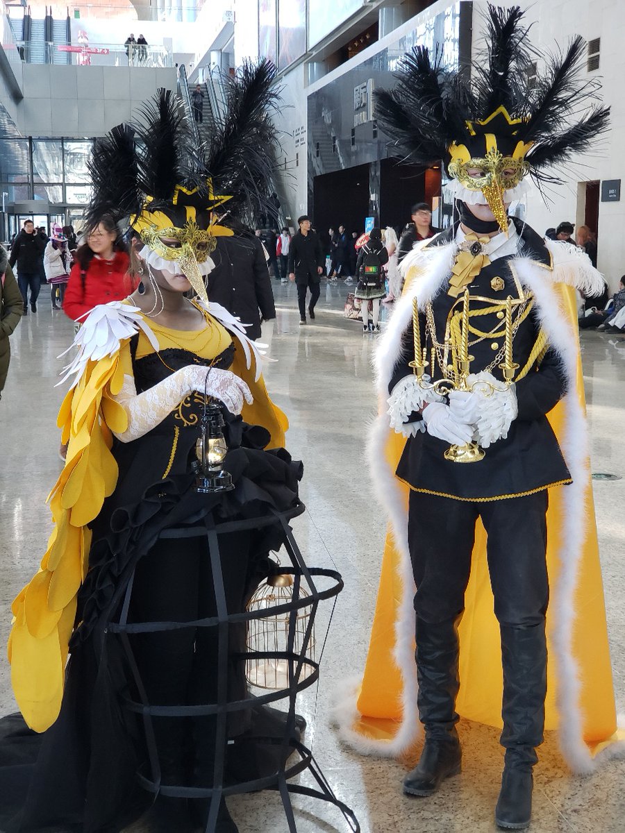 RosariaTernasky's tweet photo. Hoy me toca el mejor día del ao!  En el salón del cómic y la cultura pop, me encontré con mi cosplayer favorito y descubrí stands con artículos únicos. #漫展 #PopCultureDays #FanLife https://t.co/7cinWyeSxh
