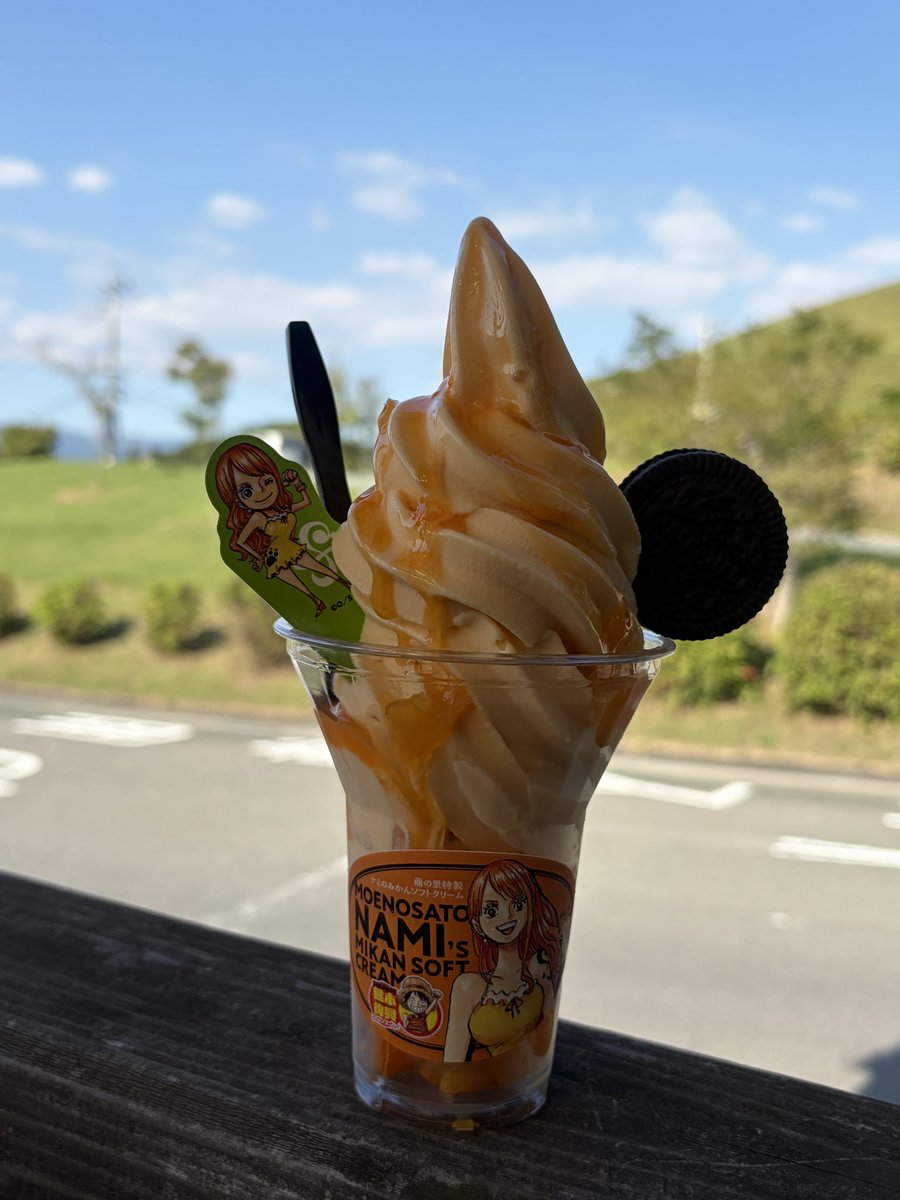 okinanju's tweet photo. ナーーーーミーーすわぁーーーん！！！！
お美しいぃぃぃ！！！！！！！
グッズもちゃっかりコラボソフトもちゃっかり！！！！！
お財布なんて知らねぇ！！全ツッパだ！！！！
#フロサポ熊本行くモン
#フロサポ熊本で馬かもんロッソ https://t.co/Wi4ET4ZSvd