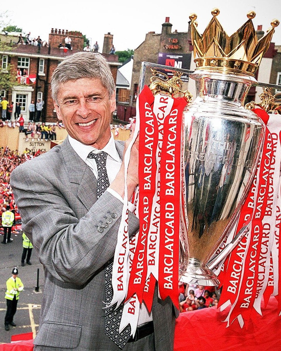 HighburyCentral's tweet photo. Earned, not given.🏆

#Arsenal #AFC #PL https://t.co/TzxmZKfBE6
