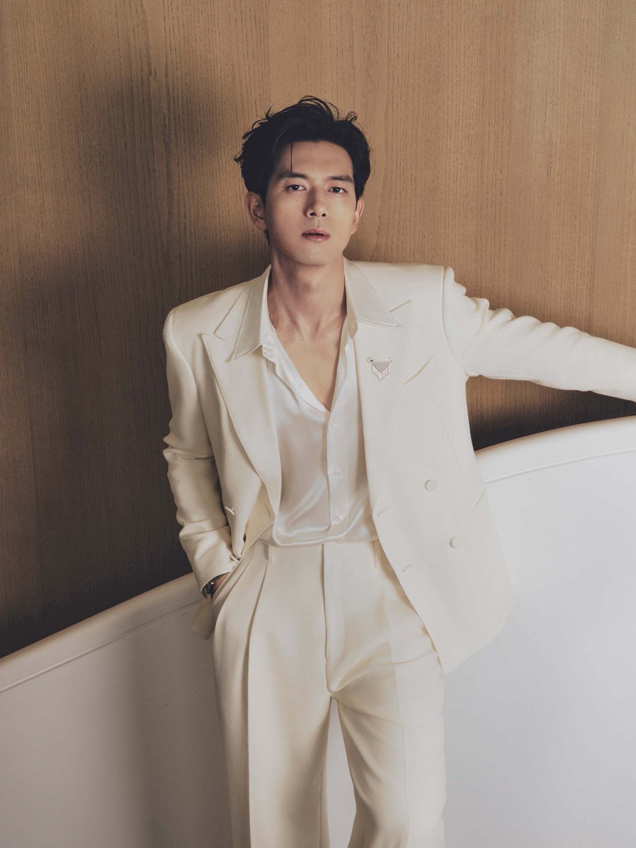 YoukuOfficial's tweet photo. #LiXian A style all his own.

#李现 

#YOUKU #优酷 https://t.co/TjZncPpDFz